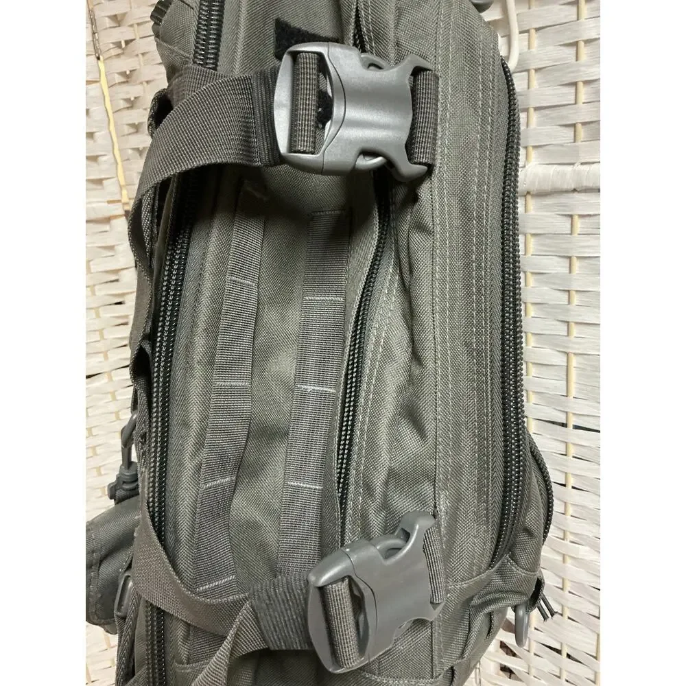 Expandable 40-64, 3-Day‎ Tactical Backpack - Picture 13 of 15